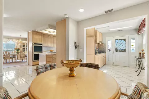 Dining - 1217 Sangamon Ave, Spring Valley, CA 91977 photo 4 of 4