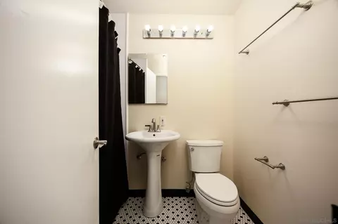 Bath - 9226 Carita Rd, Santee, CA 92071 photo 2 of 2