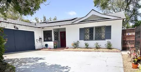 5620 Lord Cecil St, San Diego, CA 92122