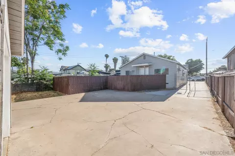 Exterior - 9920-22 River St, Lakeside, CA 92040 photo 2 of 12