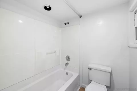 Bath - 9920-22 River St, Lakeside, CA 92040 photo 2 of 4