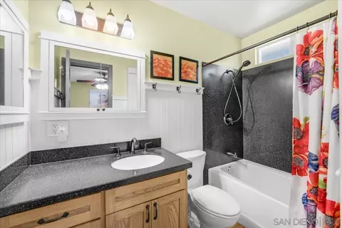 Bath - 10451 Ironwood Ave, Santee, CA 92071 photo 1 of 3