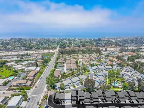 View/Area - 677 Summer View Cir, Encinitas, CA 92024 photo 10 of 12