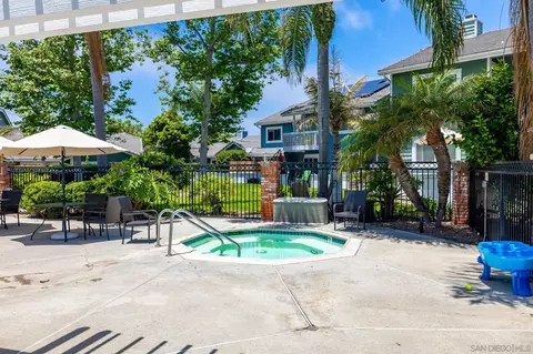 Exterior - 677 Summer View Cir, Encinitas, CA 92024 photo 11 of 15