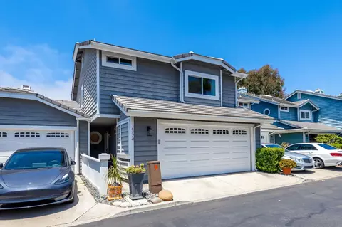Exterior - 677 Summer View Cir, Encinitas, CA 92024 photo 2 of 15
