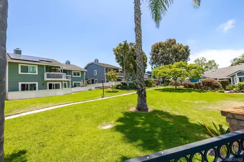 Exterior - 677 Summer View Cir, Encinitas, CA 92024 photo 12 of 15