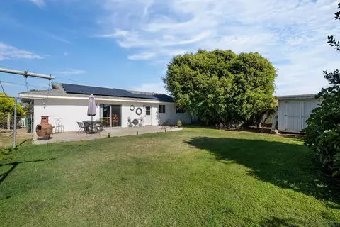 4935 Roja Dr, Oceanside, CA 92057 photo 5