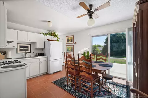 4935 Roja Dr, Oceanside, CA 92057 photo 7