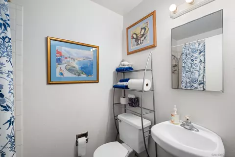 4935 Roja Dr, Oceanside, CA 92057 photo 11