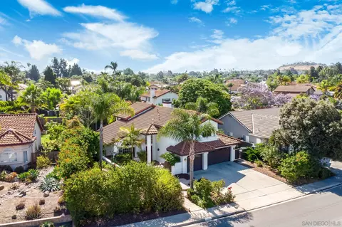 View/Area - 5207 Silver Bluff Dr, Oceanside, CA 92057 photo 2 of 6