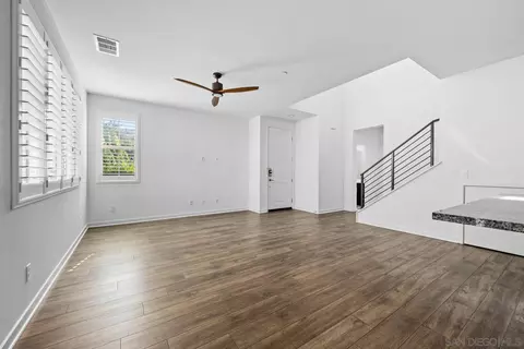 Living - 2053 Tango Loop #3, Chula Vista, CA 91915 photo 2 of 4