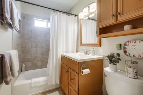 Bath - 8471 El Paso St, La Mesa, CA 91942 photo 1 of 1