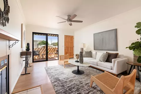 3751 37th St #9, San Diego, CA 92105