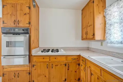 940 Gladys, El Cajon, CA 92021 photo 22