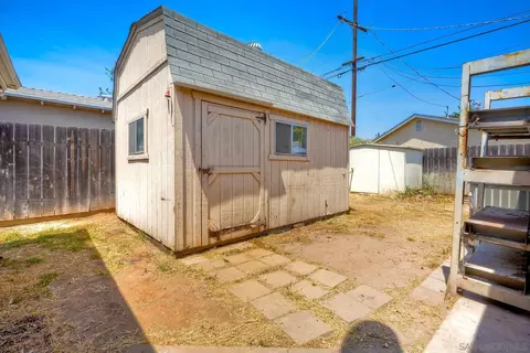 940 Gladys, El Cajon, CA 92021 photo 2