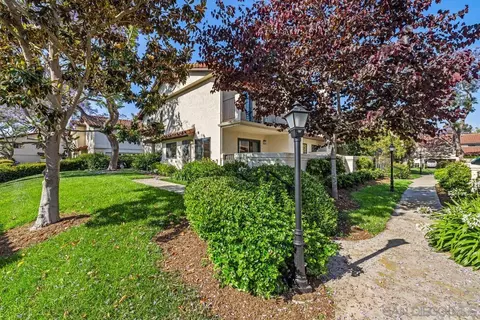 4125 Porte De Merano #136, San Diego, CA 92122