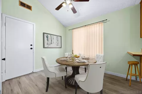10869 Buggywhip Dr, Spring Valley, CA 91978 photo 4