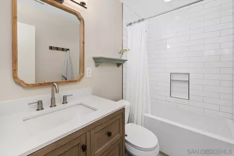 Bath - 10231 Settle Rd, Santee, CA 92071 photo 3 of 3