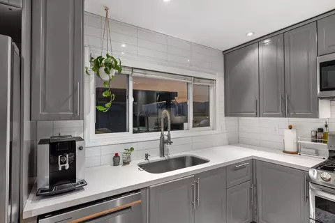 Kitchen - 10231 Settle Rd, Santee, CA 92071 photo 4 of 5