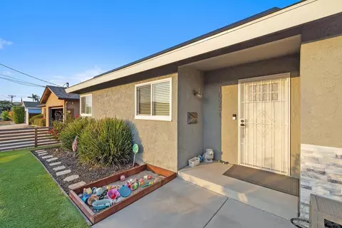 Exterior - 10231 Settle Rd, Santee, CA 92071 photo 8 of 11
