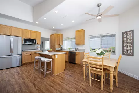 Kitchen - 1718 Dancer Pl, Escondido, CA 92026 photo 1 of 3