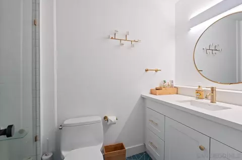 Bath - 8150 Lemon Ave #108, La Mesa, CA 91941 photo 1 of 5