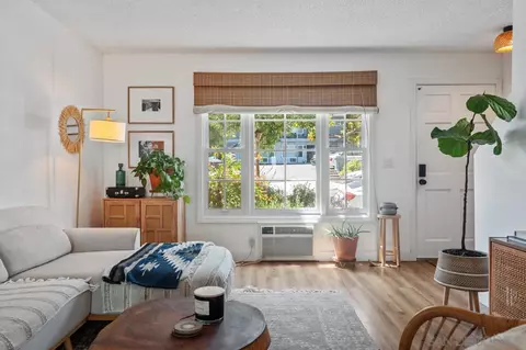 Living - 8150 Lemon Ave #108, La Mesa, CA 91941 photo 2 of 2