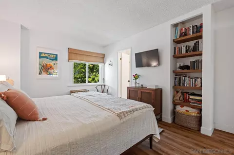 Bedroom - 8150 Lemon Ave #108, La Mesa, CA 91941 photo 2 of 5