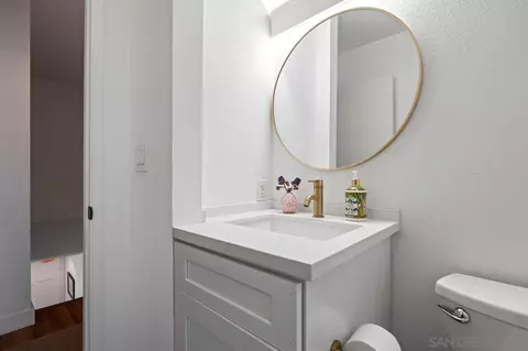 Bath - 8150 Lemon Ave #108, La Mesa, CA 91941 photo 5 of 5