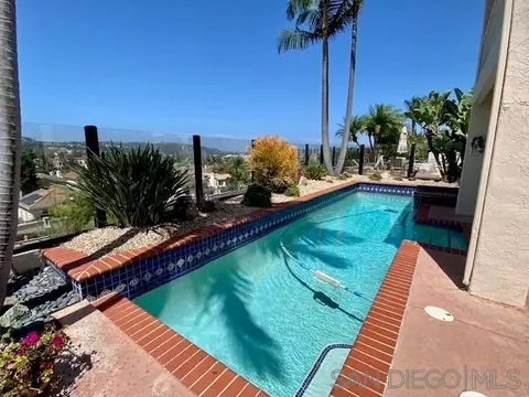 2865 Torry Ct, Carlsbad, CA 92009 photo 3