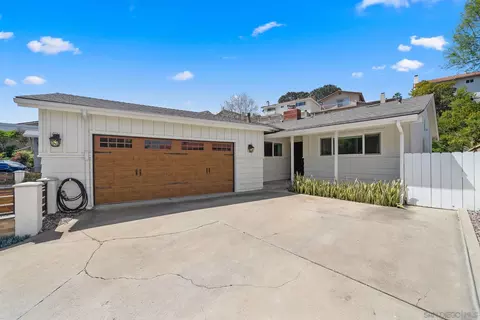 2068 Catalina, San Diego, CA 92107