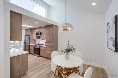 Dining - 175 Bronze Way, Vista, CA 92083 photo 2 of 2