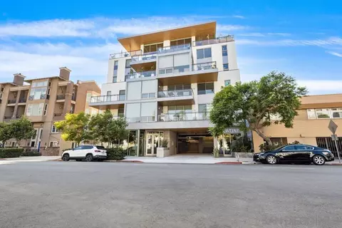 2750 4th #202, San Diego, CA 92103