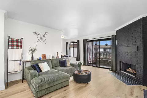 3213 Midway Dr #806, San Diego, CA 92110