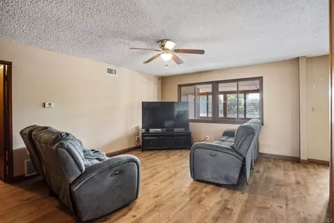 568 June Way, El Cajon, CA 92021 photo 5