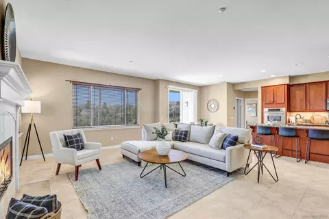 Living - 9143 Soldin Ln, El Cajon, CA 92021 photo 2 of 5