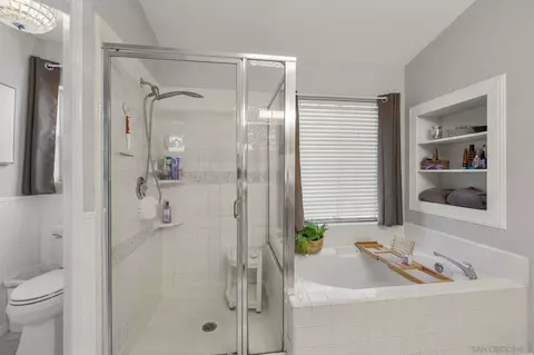 Bath - 838 Masters Dr, Oceanside, CA 92057 photo 2 of 3