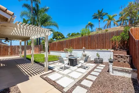 Exterior - 838 Masters Dr, Oceanside, CA 92057 photo 4 of 8