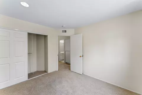 Bedroom - 2454 Hialeah Ln, Alpine, CA 91901 photo 2 of 5