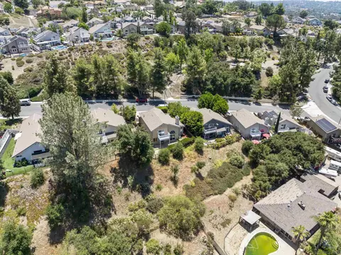 View/Area - 2454 Hialeah Ln, Alpine, CA 91901 photo 7 of 10