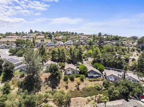 View/Area - 2454 Hialeah Ln, Alpine, CA 91901 photo 9 of 10