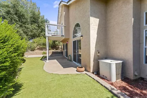 Exterior - 2454 Hialeah Ln, Alpine, CA 91901 photo 2 of 5