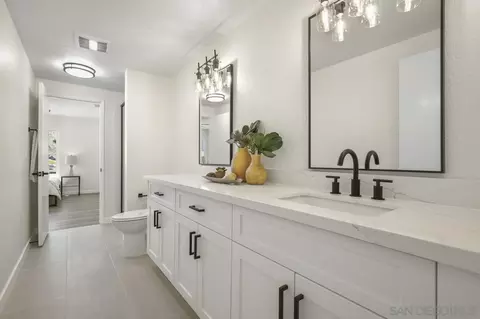 Bath - 16513 Calle Ana, Poway, CA 92064 photo 1 of 6