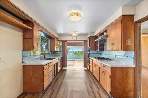719 Marsolan Ave, Solana Beach, CA 92075 photo 12