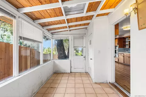 719 Marsolan Ave, Solana Beach, CA 92075 photo 15