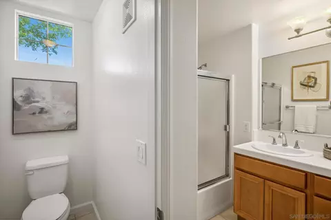 Bath - 125 Via Sovana, Santee, CA 92071 photo 2 of 3