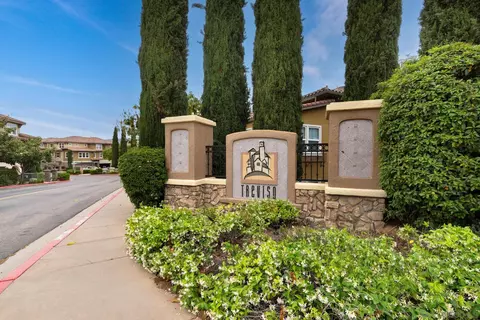 View/Area - 125 Via Sovana, Santee, CA 92071 photo 2 of 5