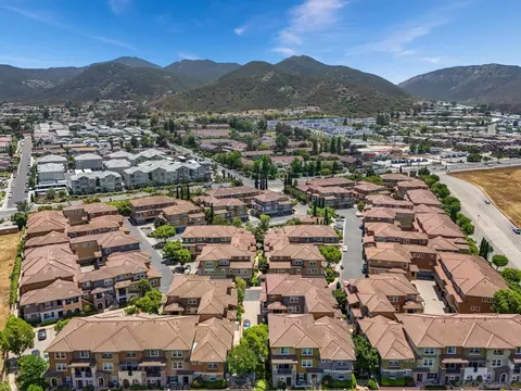 View/Area - 125 Via Sovana, Santee, CA 92071 photo 5 of 5