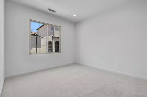 71 Kestrel, Irvine, CA 92618 photo 17