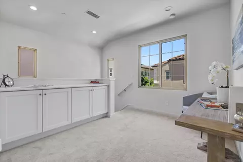 71 Kestrel, Irvine, CA 92618 photo 16